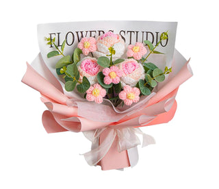 White & Pink Rose Bouquet℠