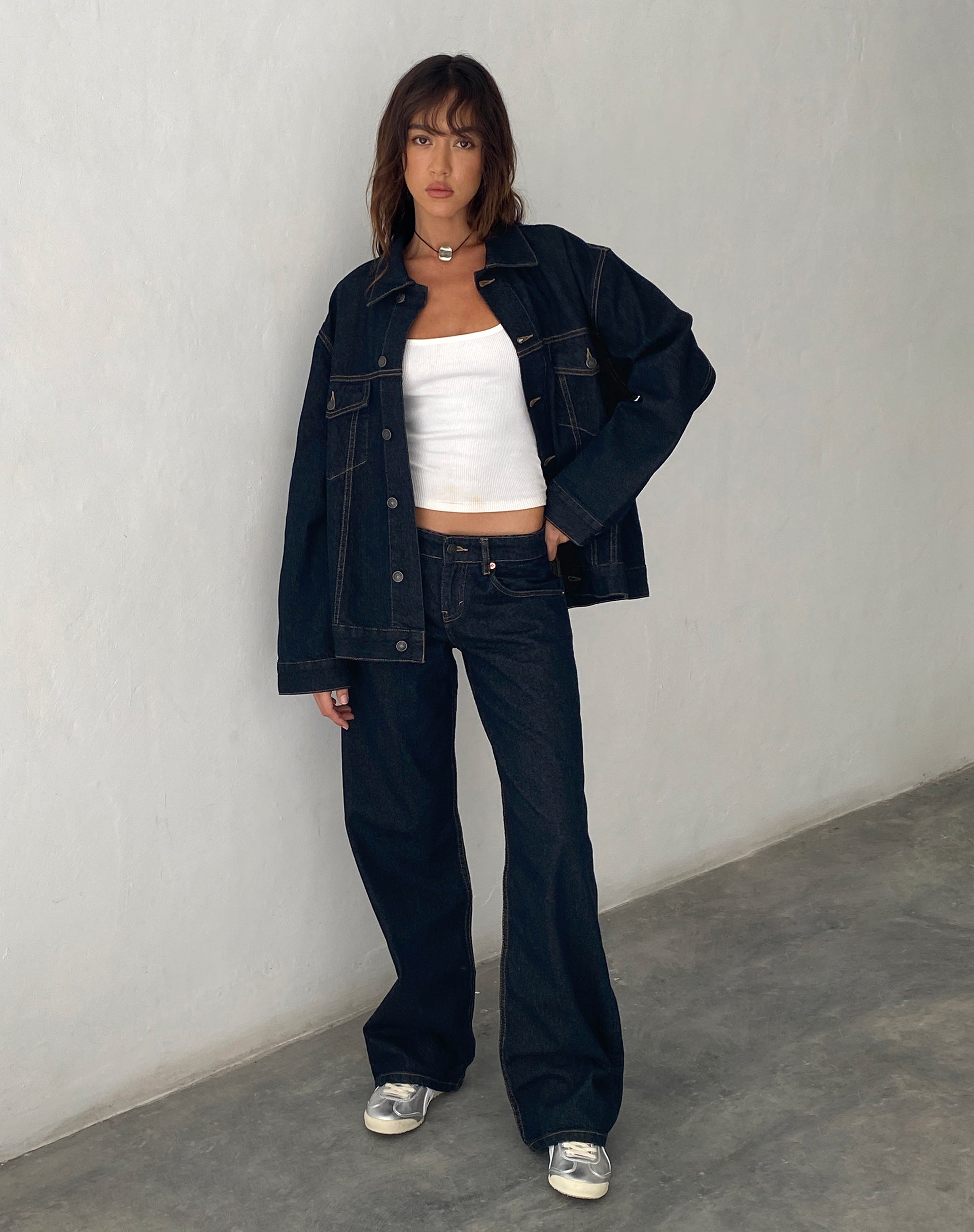 Low Rise Parallel Jeans in Indigo