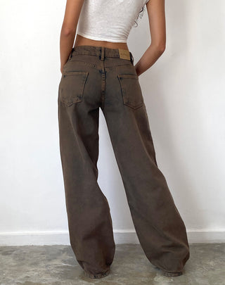 Roomy Extra Wide Low Rise Jeans in Dark Sand